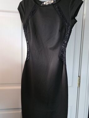 Mystic Black Lace-Panel Sheath Dress